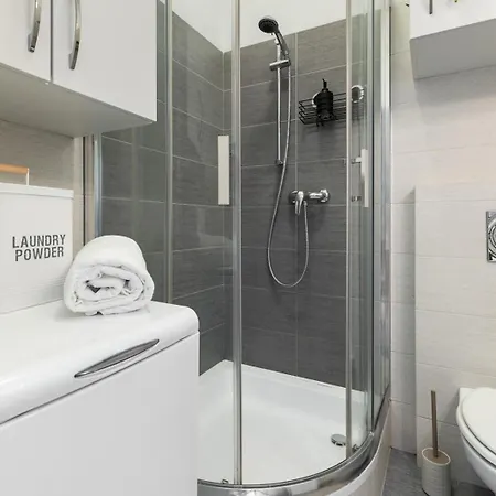 Appartement Aleja Wyzwolenia 9 By Homeprime Varsovie