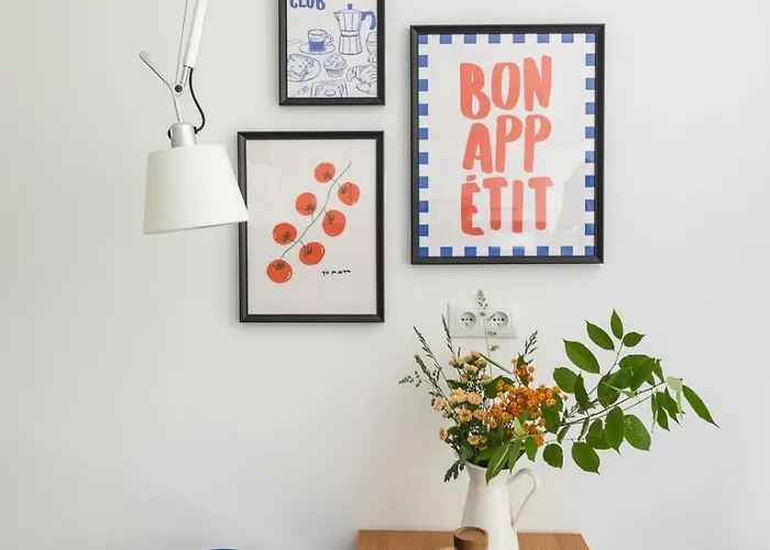 Aleja Wyzwolenia 9 By Homeprime Διαμέρισμα *