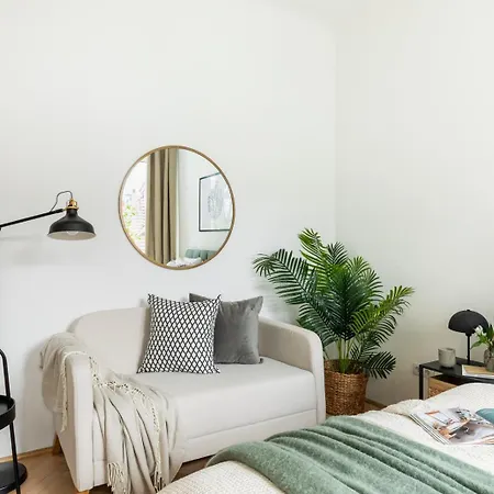 Aleja Wyzwolenia 9 By Homeprime Апартаменты Варшава